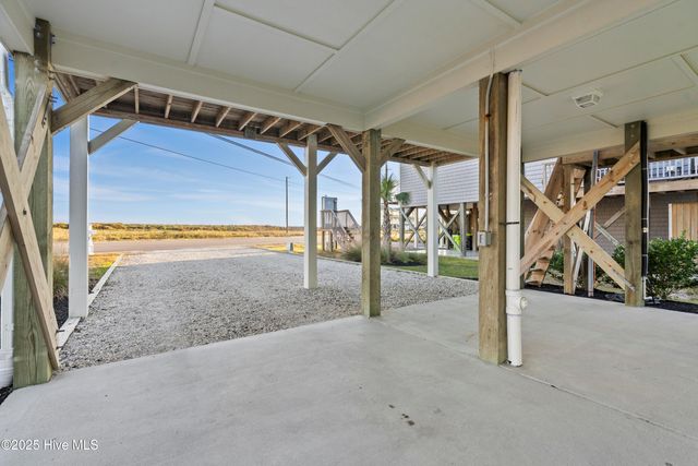 1117 New River Inlet Road, Sneads Ferry, NC 28460