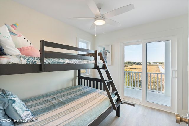 1117 New River Inlet Road, Sneads Ferry, NC 28460