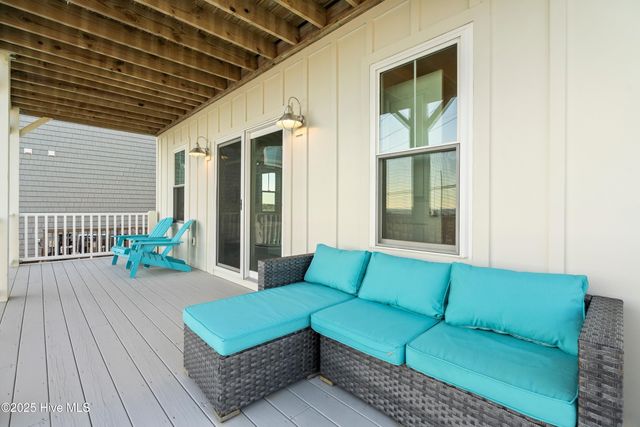 1117 New River Inlet Road, Sneads Ferry, NC 28460