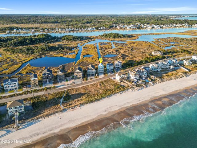 1117 New River Inlet Road, Sneads Ferry, NC 28460