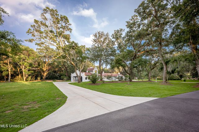 9777 Pointe Aux Chenes Road, Ocean Springs, MS 39564