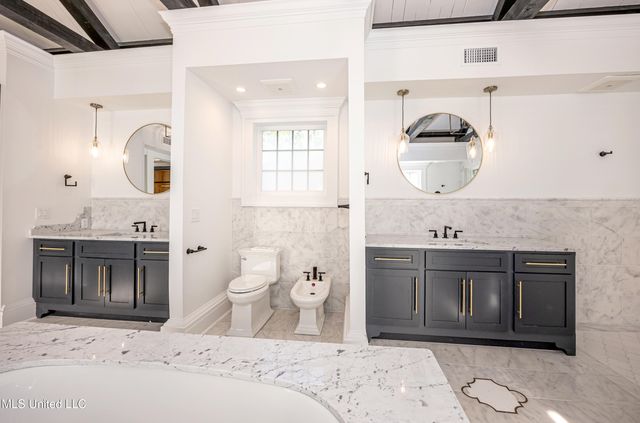 9777 Pointe Aux Chenes Road, Ocean Springs, MS 39564