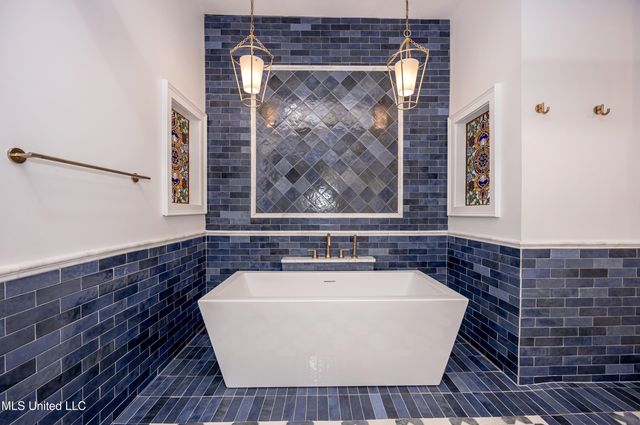 9777 Pointe Aux Chenes Road, Ocean Springs, MS 39564