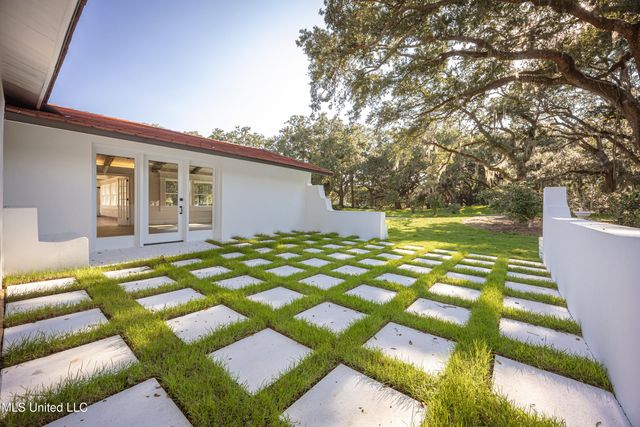 9777 Pointe Aux Chenes Road, Ocean Springs, MS 39564