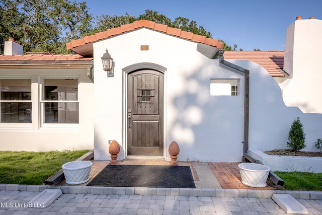 9777 Pointe Aux Chenes Road, Ocean Springs, MS 39564