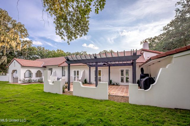 9777 Pointe Aux Chenes Road, Ocean Springs, MS 39564