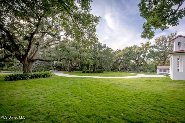 9777 Pointe Aux Chenes Road, Ocean Springs, MS 39564