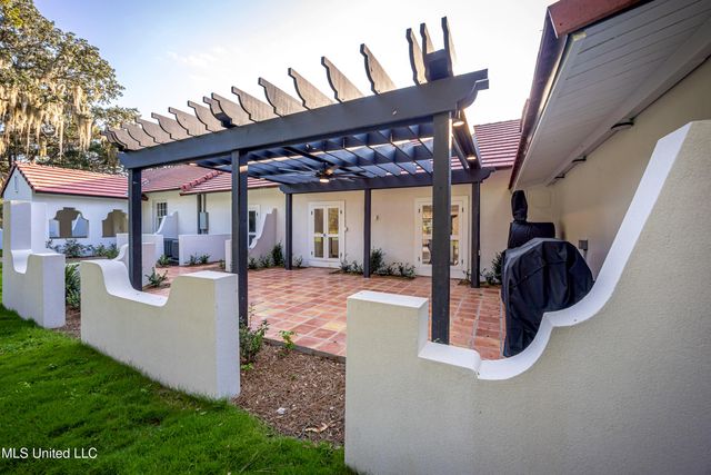 9777 Pointe Aux Chenes Road, Ocean Springs, MS 39564