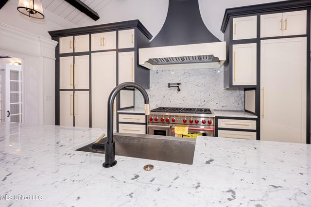 9777 Pointe Aux Chenes Road, Ocean Springs, MS 39564