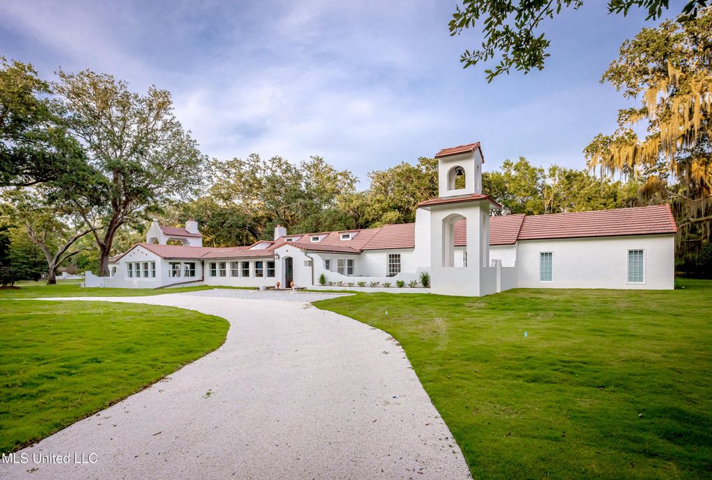 9777 Pointe Aux Chenes Road, Ocean Springs, MS 39564