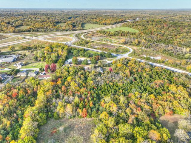 000 Hh Highway, Carterville, MO 64835