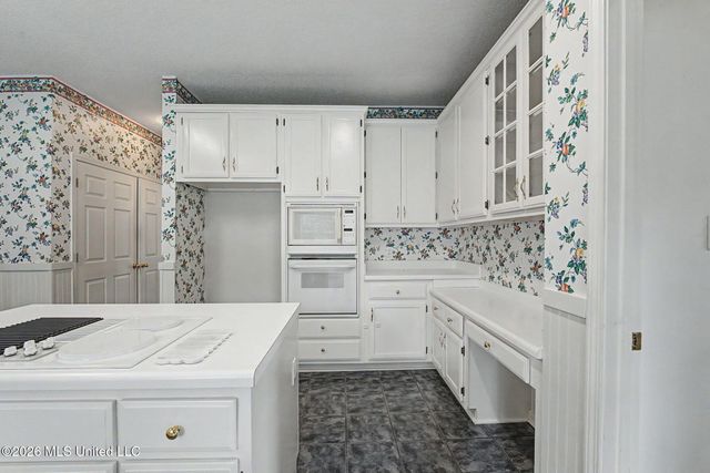 64 Tamim Cove, Byhalia, MS 38611