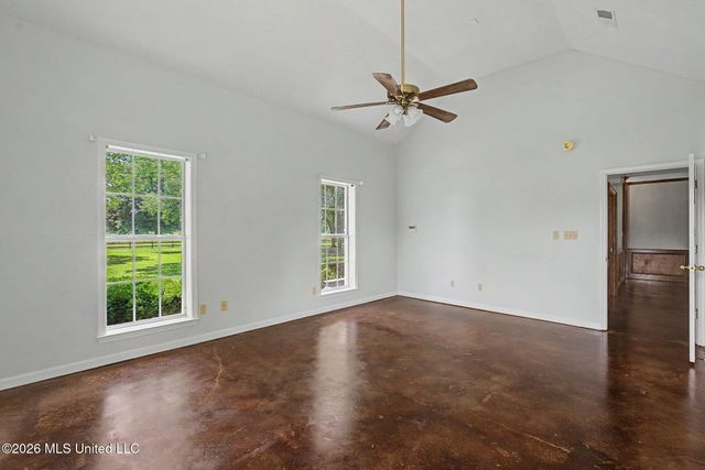 64 Tamim Cove, Byhalia, MS 38611