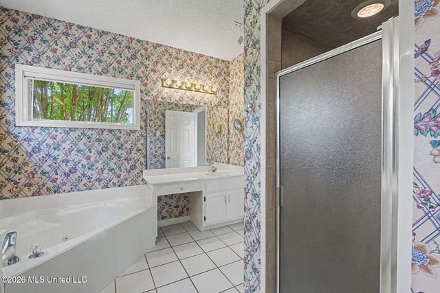 64 Tamim Cove, Byhalia, MS 38611