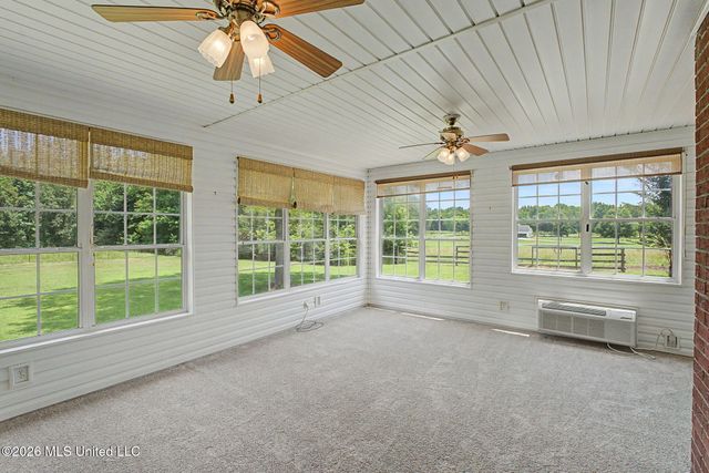 64 Tamim Cove, Byhalia, MS 38611