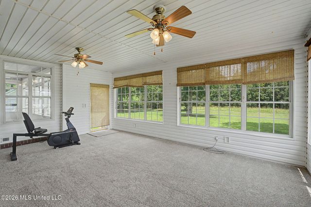64 Tamim Cove, Byhalia, MS 38611