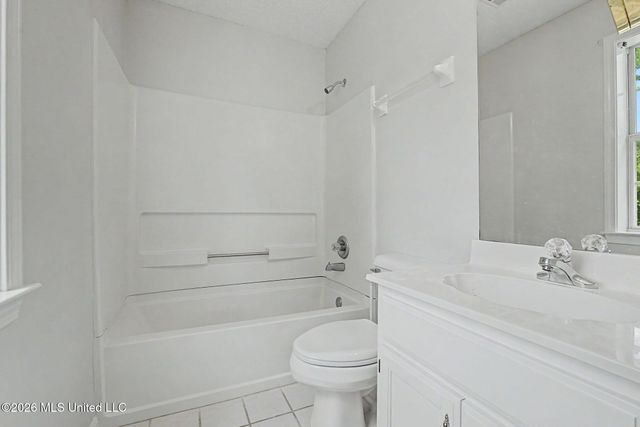 64 Tamim Cove, Byhalia, MS 38611