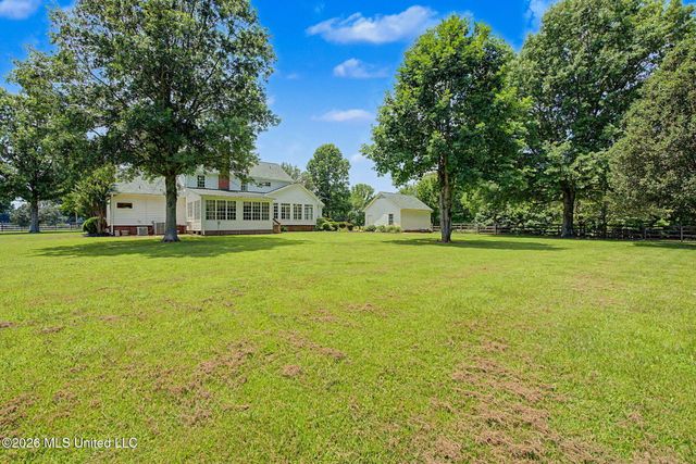 64 Tamim Cove, Byhalia, MS 38611