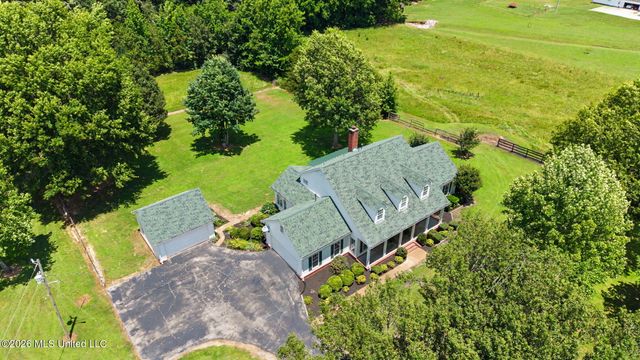 64 Tamim Cove, Byhalia, MS 38611