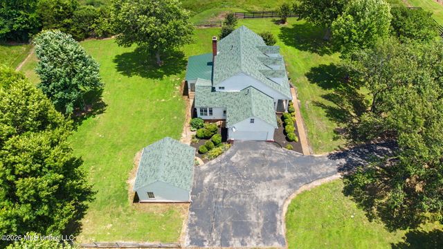 64 Tamim Cove, Byhalia, MS 38611