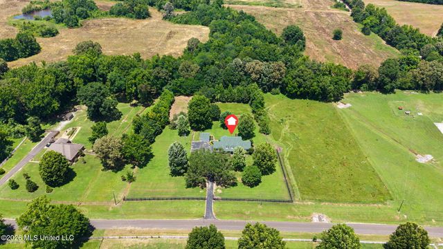 64 Tamim Cove, Byhalia, MS 38611