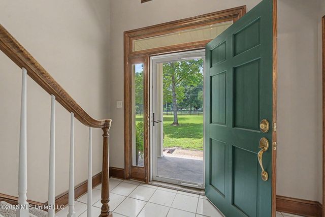 64 Tamim Cove, Byhalia, MS 38611