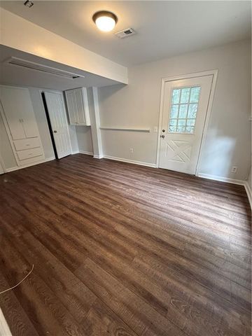 4960 Cold Springs Drive NW, Lilburn, GA 30047