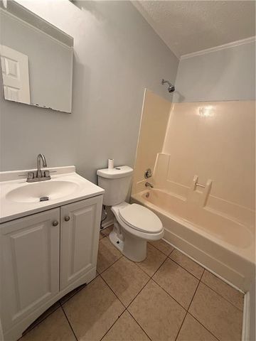 4960 Cold Springs Drive NW, Lilburn, GA 30047