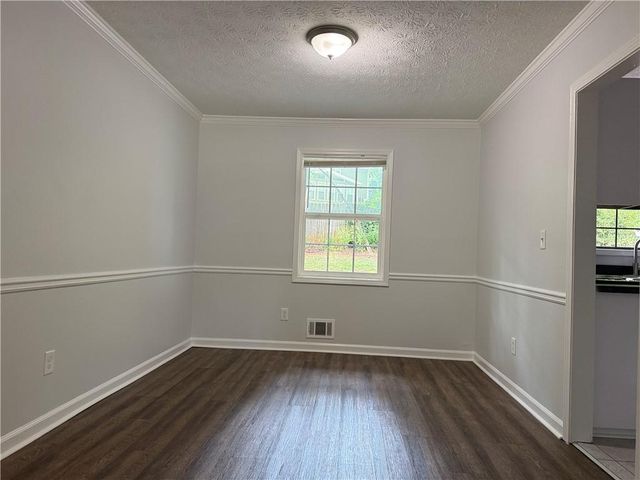 4960 Cold Springs Drive NW, Lilburn, GA 30047