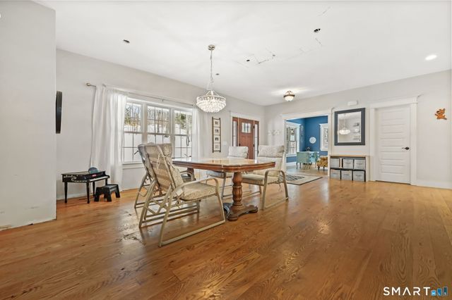 14 Laurelwood Drive, New Fairfield, CT 06812