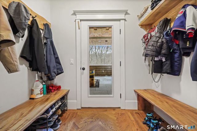 14 Laurelwood Drive, New Fairfield, CT 06812