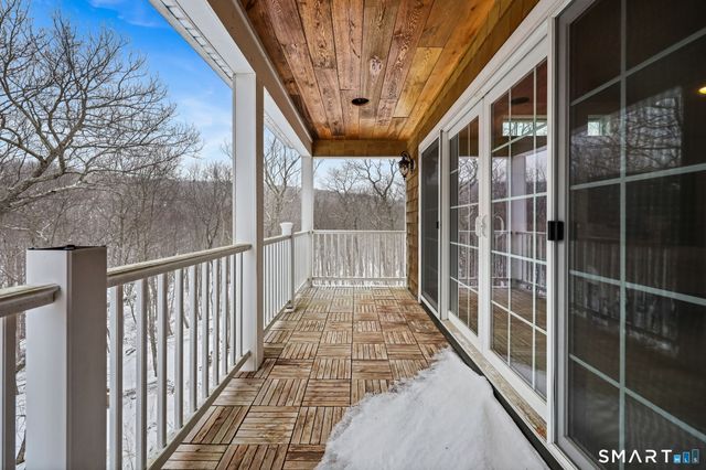 14 Laurelwood Drive, New Fairfield, CT 06812