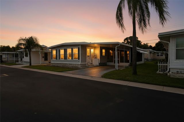 2000 E BAY DRIVE 25, Largo, FL 33771