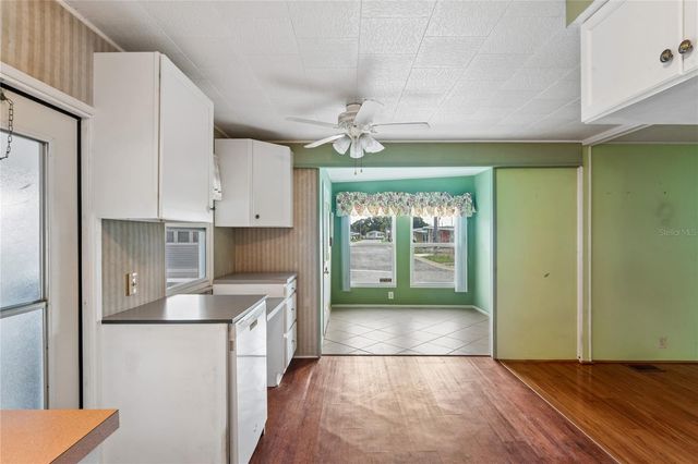 2000 E BAY DRIVE 25, Largo, FL 33771
