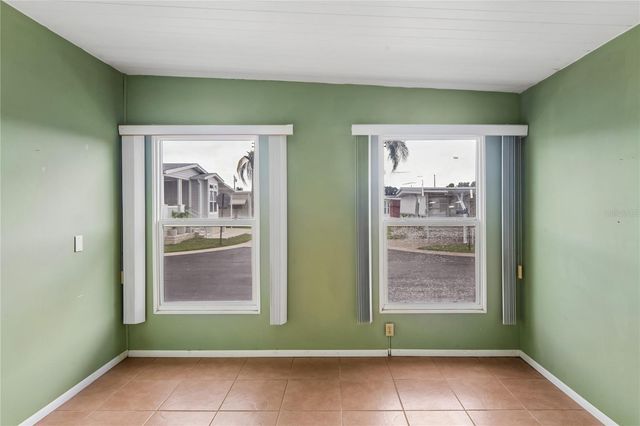 2000 E BAY DRIVE 25, Largo, FL 33771