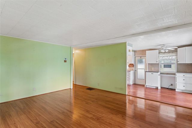 2000 E BAY DRIVE 25, Largo, FL 33771