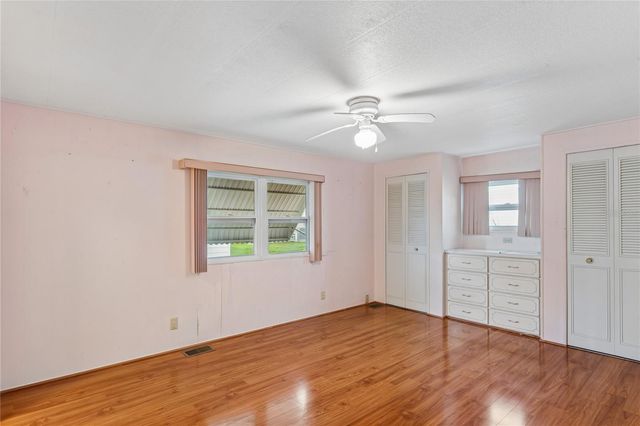 2000 E BAY DRIVE 25, Largo, FL 33771