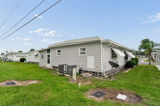 2000 E BAY DRIVE 25, Largo, FL 33771