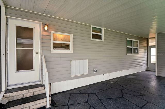 2000 E BAY DRIVE 25, Largo, FL 33771