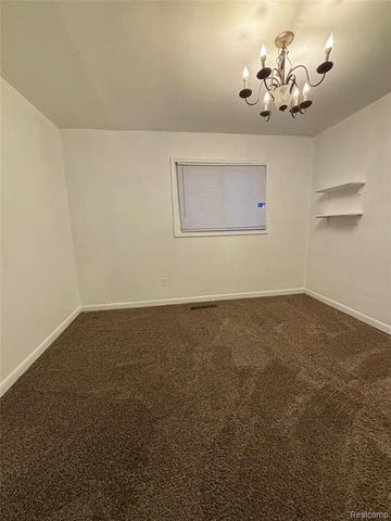 6375 Helen Street, Garden City, MI 48135