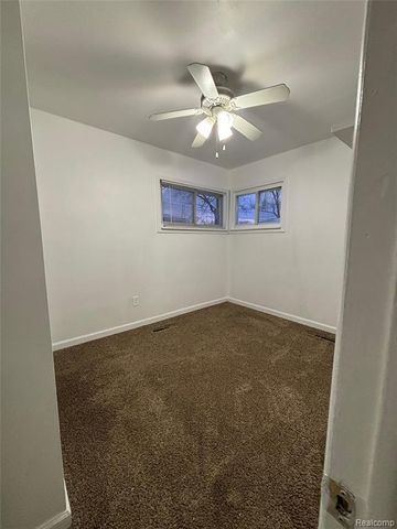 6375 Helen Street, Garden City, MI 48135