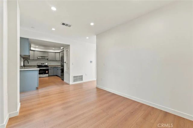 176 N Catalina Ave 102, Pasadena, CA 91106