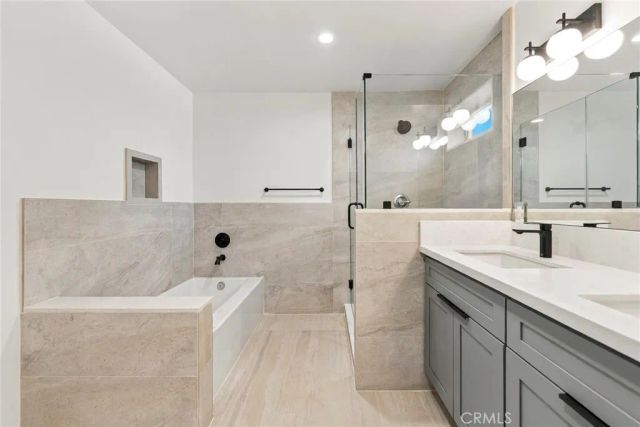 176 N Catalina Ave 102, Pasadena, CA 91106