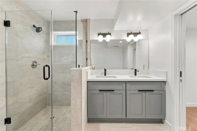 176 N Catalina Ave 102, Pasadena, CA 91106