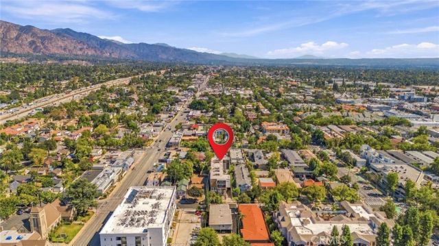 176 N Catalina Ave 102, Pasadena, CA 91106