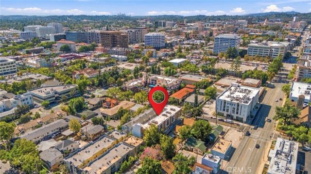 176 N Catalina Ave 102, Pasadena, CA 91106