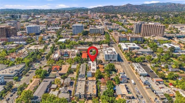 176 N Catalina Ave 102, Pasadena, CA 91106