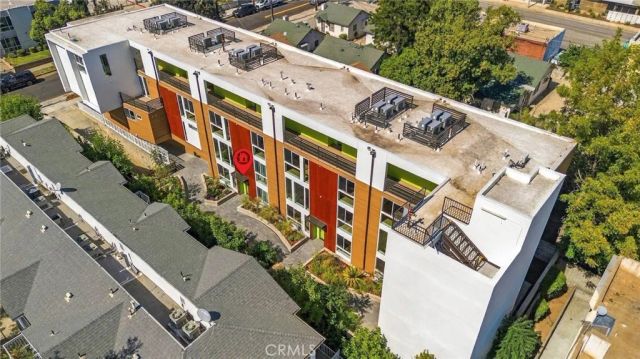 176 N Catalina Ave 102, Pasadena, CA 91106
