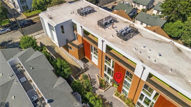 176 N Catalina Ave 102, Pasadena, CA 91106