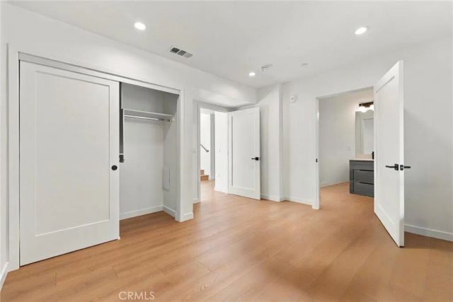 176 N Catalina Ave 102, Pasadena, CA 91106